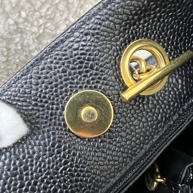 Chanel Vintage Shoulder Bag in Black Caviar and 24K GHW