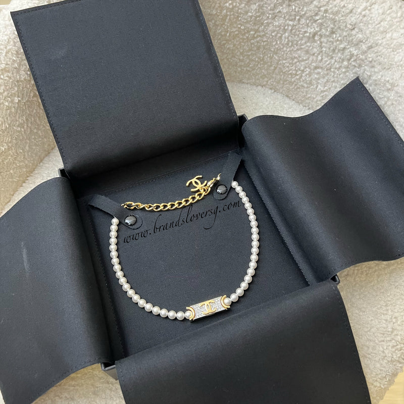 Chanel 23A Choker with Pearls and Crystals in GHW