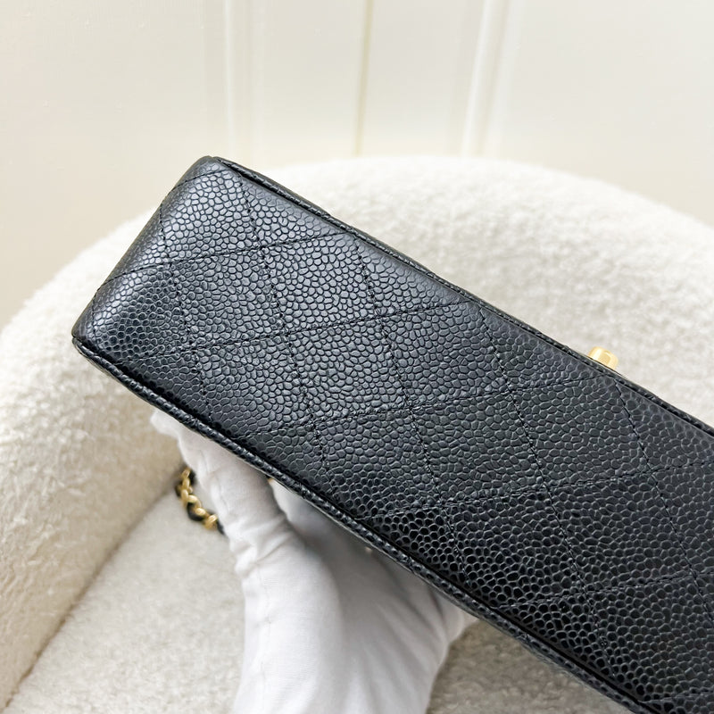 Chanel Medium Classic Flap CF in Black Caviar and GHW