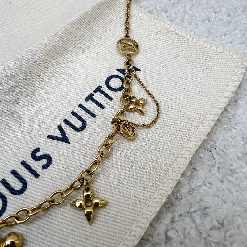 LV Blooming Supple Necklace in Gold Finish Metal