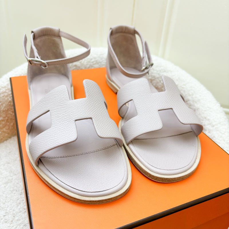 Hermes Santorini Sandal in Rose Porcelain in Size 37.5