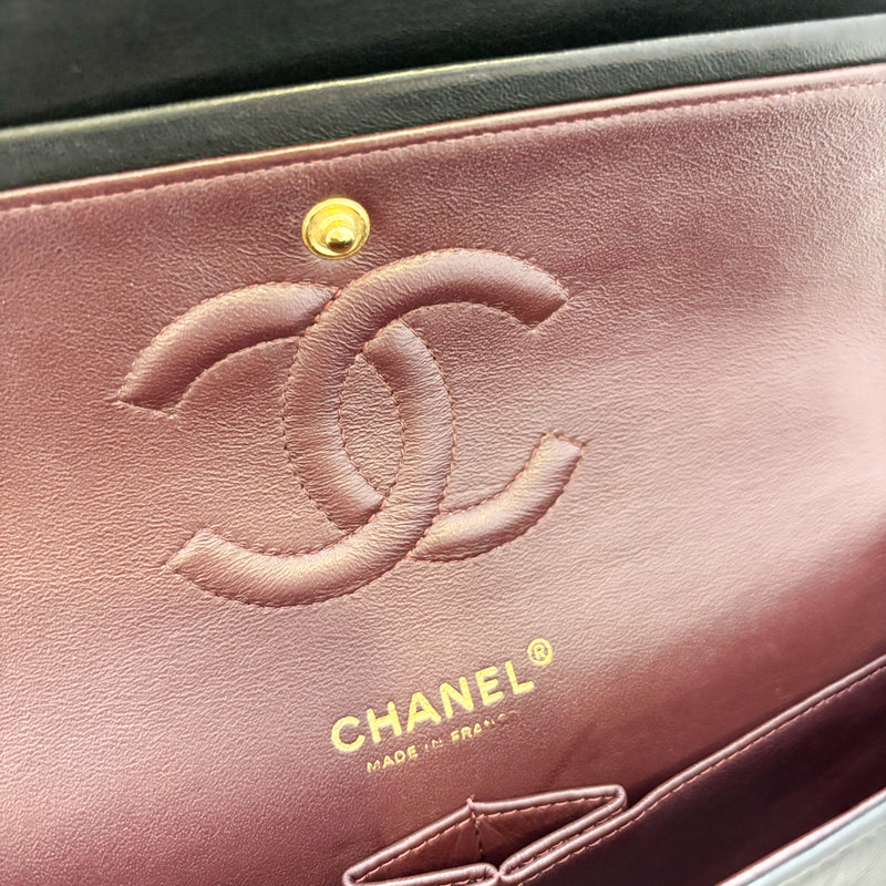 Chanel Medium Classic Flap CF in Black Lambskin and GHW