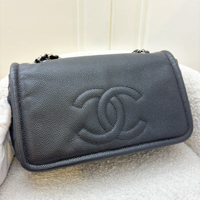 Chanel Seasonal Timeless CC flap in Black Caviar and SHW