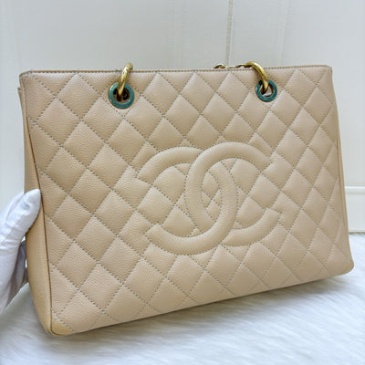 Chanel Grand Shopping Tote GST in Beige Caviar GHW