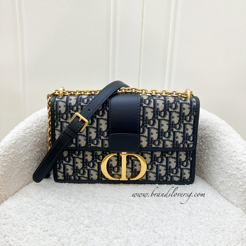 Dior 30 Montaigne Chain Flap Bag in Navy Oblique Canvas GHW