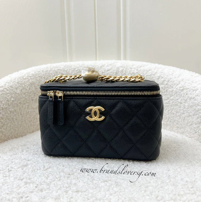 Chanel 23P Heart Adjustable Chain Vanity in Black Caviar AGHW