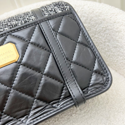 Chanel 21B Messenger Flap Bag in Black and White Tweed, Calfskin and AGHW