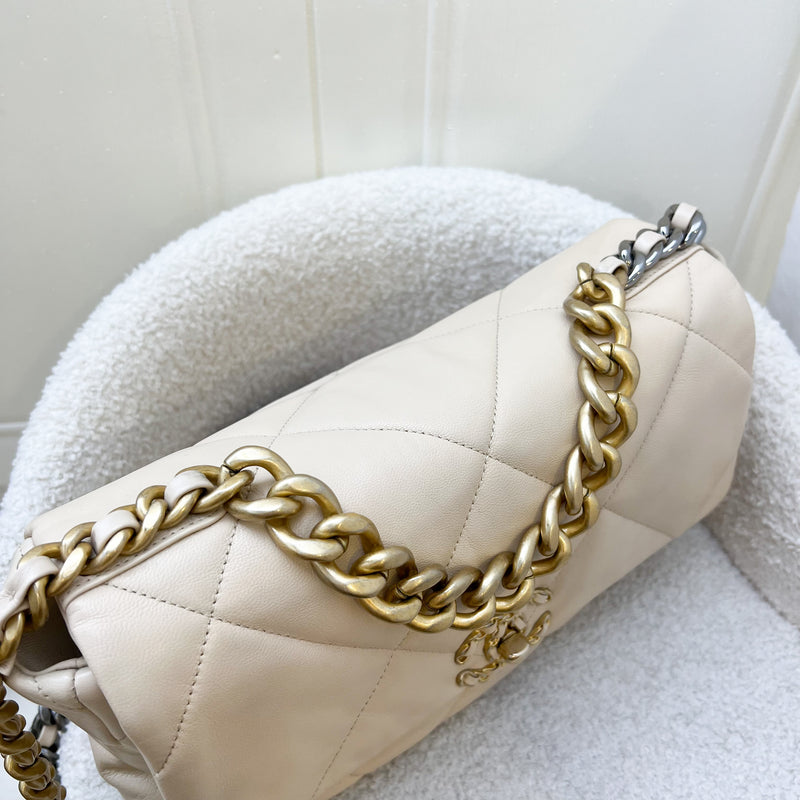 Chanel 19 Medium Flap in Light Beige Lambskin and 3-Tone Hardware