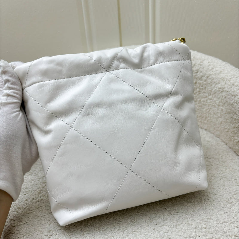 Chanel 22 Mini Hobo Bag in White Shiny Calfskin and GHW