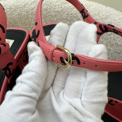 Chanel 22S Runway Sandal Heels in Pink Lambskin with CC Logos Sz 38.5 cm