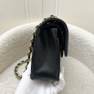 Chanel Small Classic Flap CF in Black Caviar and GHW