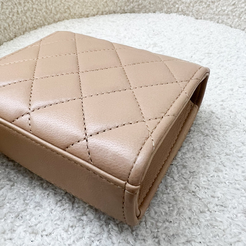 Chanel Trendy CC Micro Bag / Clutch on Chain in Beige Lambskin and LGHW