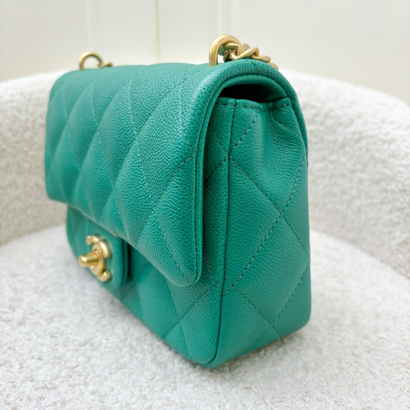 Chanel 23P Heart Adjustable Chain Small / Mini 20cm Flap Bag in Green Caviar AGHW