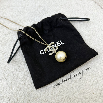 Chanel 13S CC Logo Necklace with Dangling Pearl