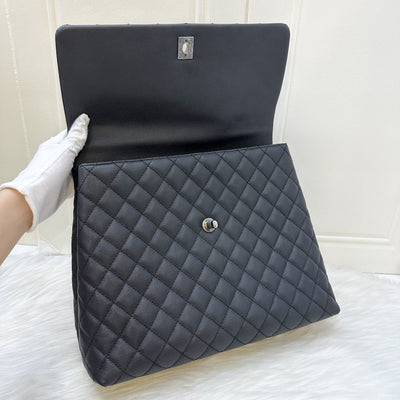 Chanel Large 32cm Coco Handle Flap with Green Lizard-Embossed Calfskin Handle in Black Caviar and RHW