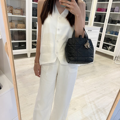 Dior Small Toujours Vertical Tote in Black Macrocannage Calfskin and GHW (Model: M2835OSNW, Colour: M900)