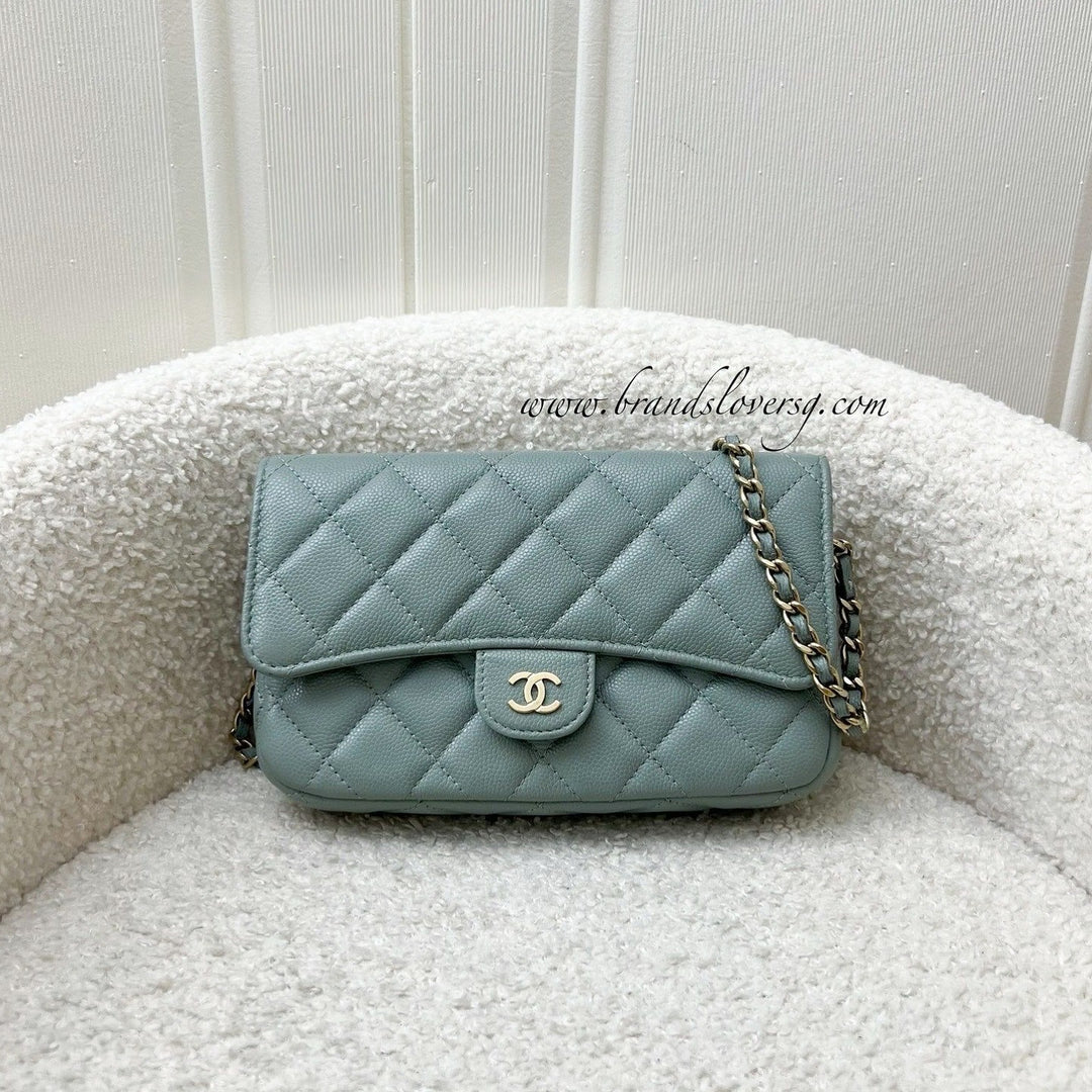 Chanel Phone Holder / Wallet On Chain in Seafoam Green Caviar and