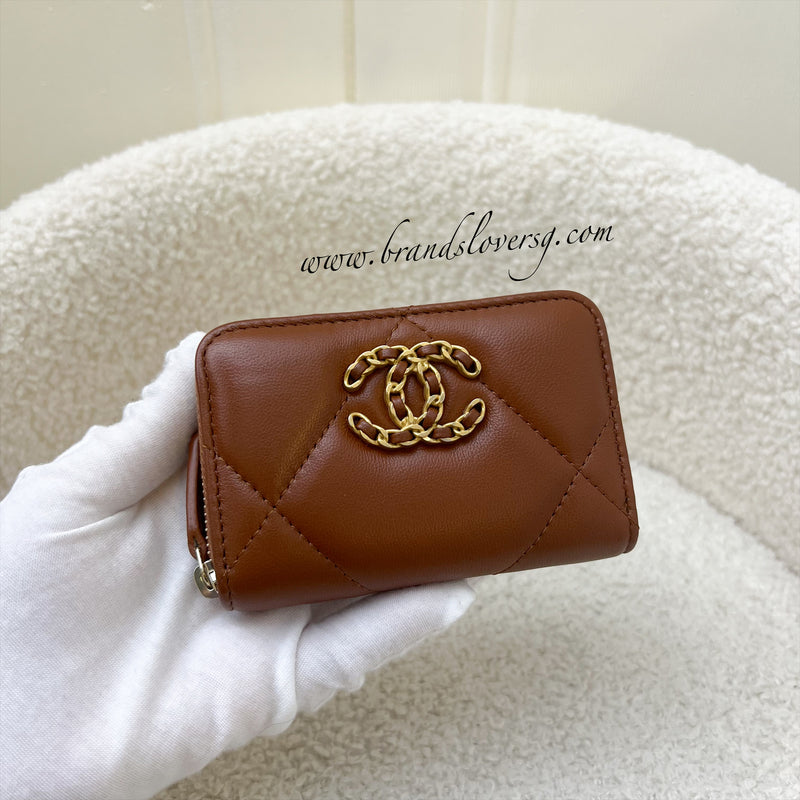 Chanel 19 Small Zippy Card Holder / Coin Purse in Tan Brown Lambskin and AGHW