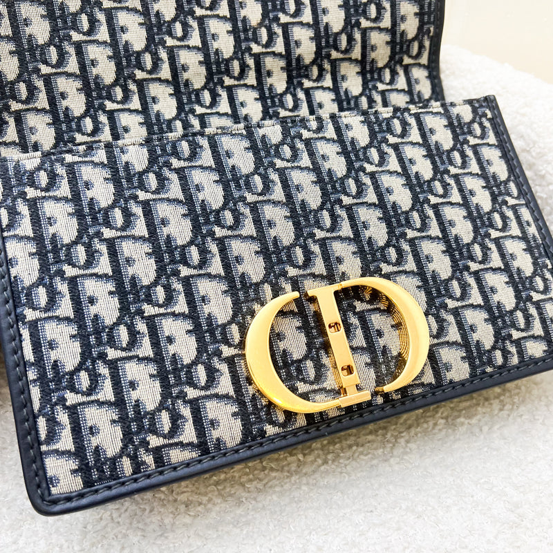 Dior 30 Montaigne Chain Flap Bag in Navy Oblique Canvas GHW