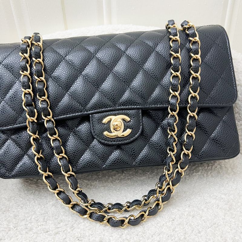 Chanel Medium Classic Flap CF in Black Caviar and GHW