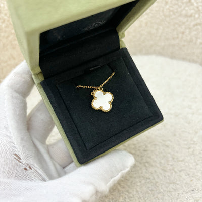 Van Cleef & Arpels VCA Vintage Alhambra Pendant Necklace with White Mother of Pearl MOP in 18K Yellow Gold