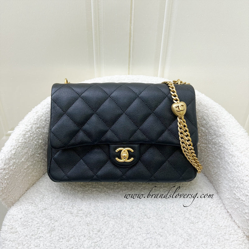 Chanel 24P Heart Adjustable Chain Small / Medium 24cm Flap Bag in Black Caviar AGHW