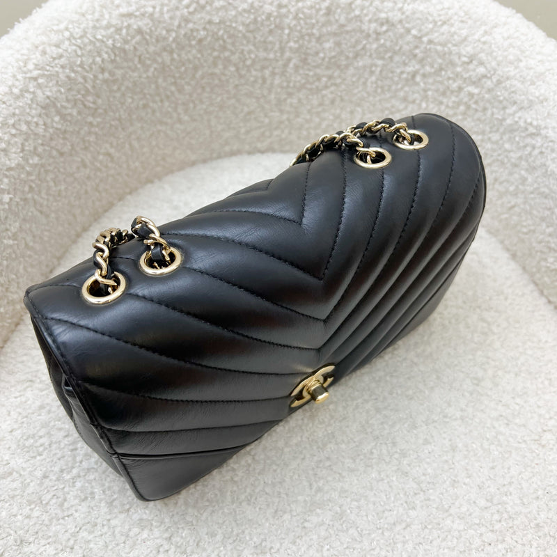 Chanel Small Statement Chevron Flap Bag in Black Lambskin LGHW