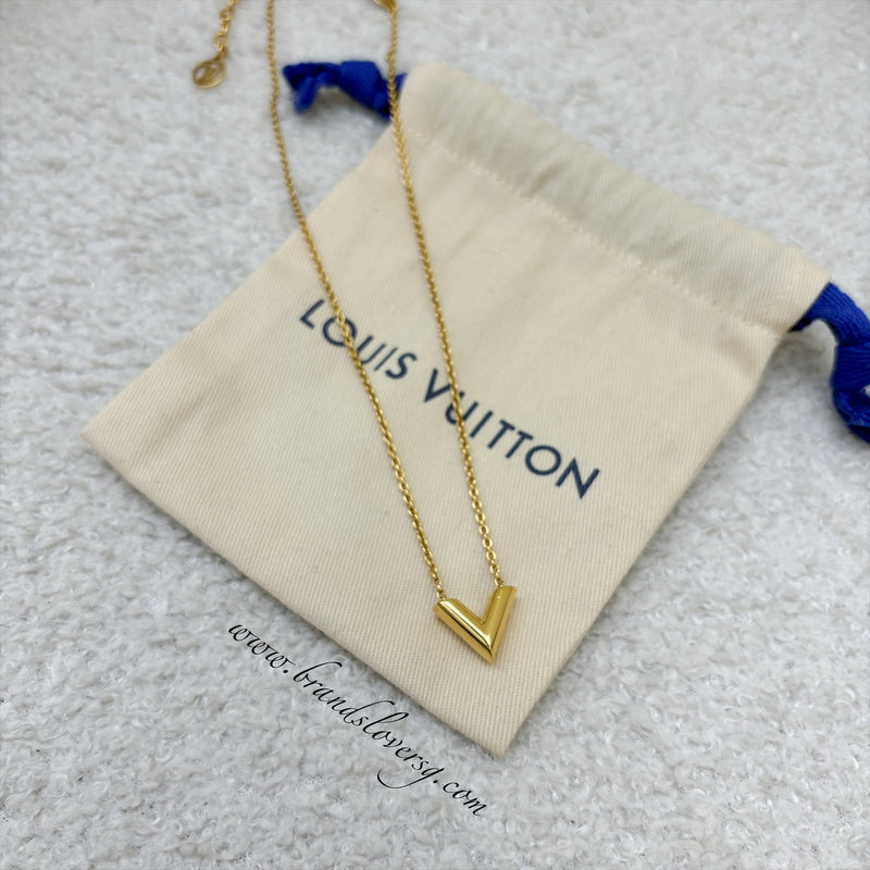 LV Essential V Necklace in Gold Tone HW