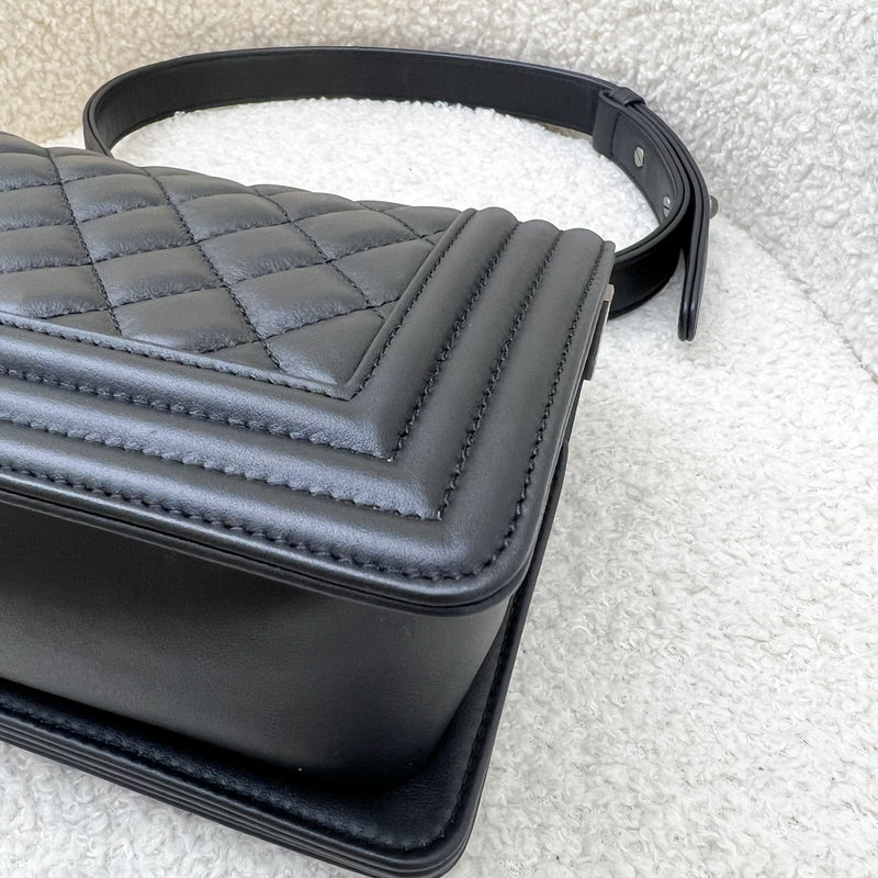 Chanel Small 20cm Boy Flap in Black Calfskin and RHW