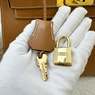 Hermes Vintage Kelly 28 Sellier in Gold Courcheval / Epsom Leather and GHW