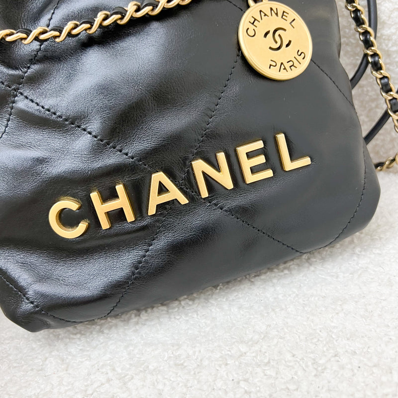 Chanel 22 Mini Hobo Handbag in Black Shiny Calfskin and GHW