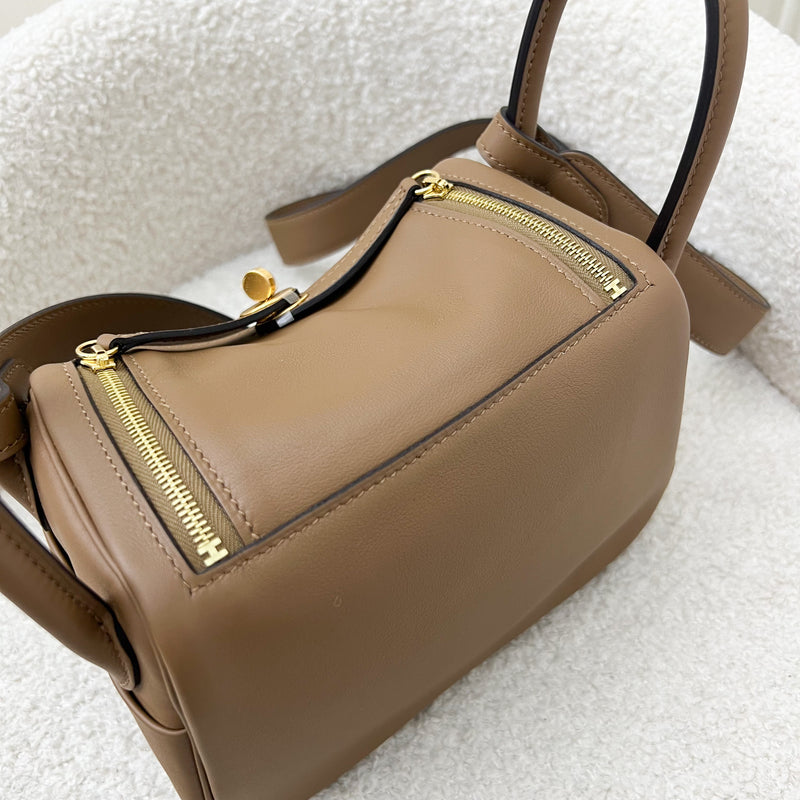 Hermes Mini Lindy in Alezan and Biscuit Swift Leather and GHW