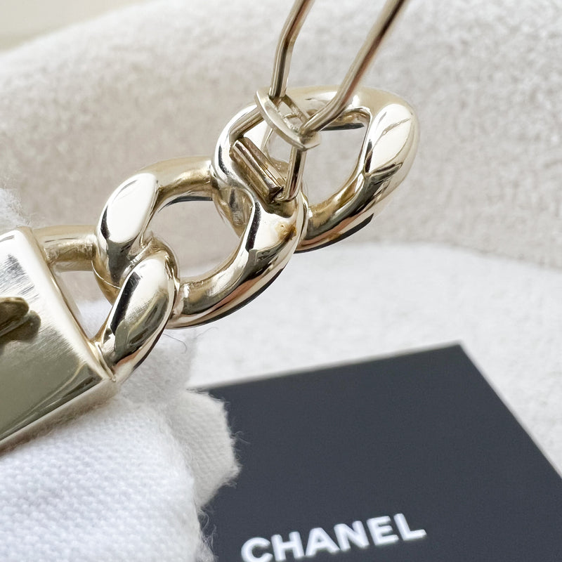 Chanel CC Logo Hair Clip with Crystals in GHW