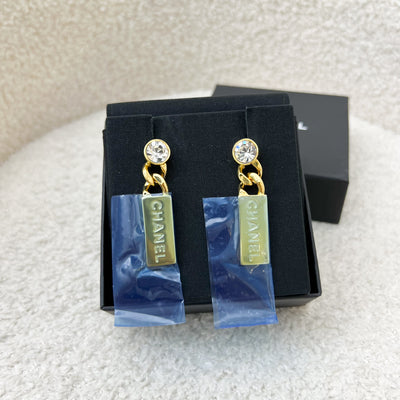 Chanel 21C Gold Bar Dangling Earrings with Crystal in GHW