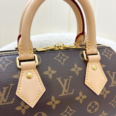 LV Speedy Bandouliere 20 in Monogram Canvas and Adjustable Beige Patterned Strap