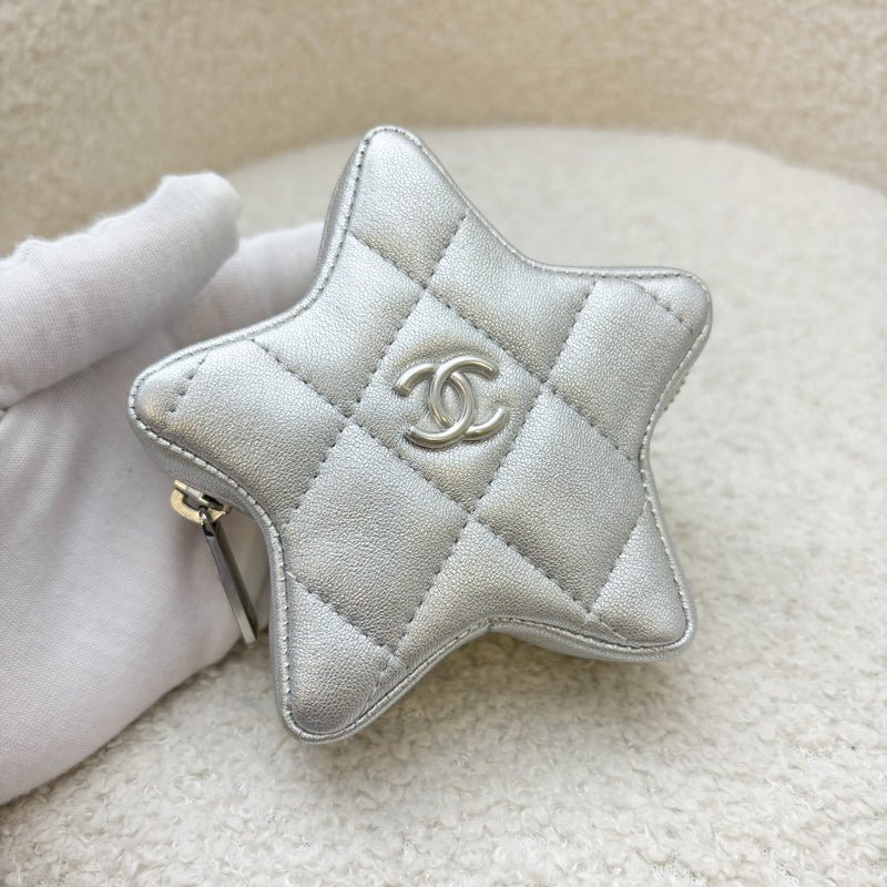 Chanel VIP Gift 24C Star Pouch Charm in Iridescent Silver Lambskin and SHW