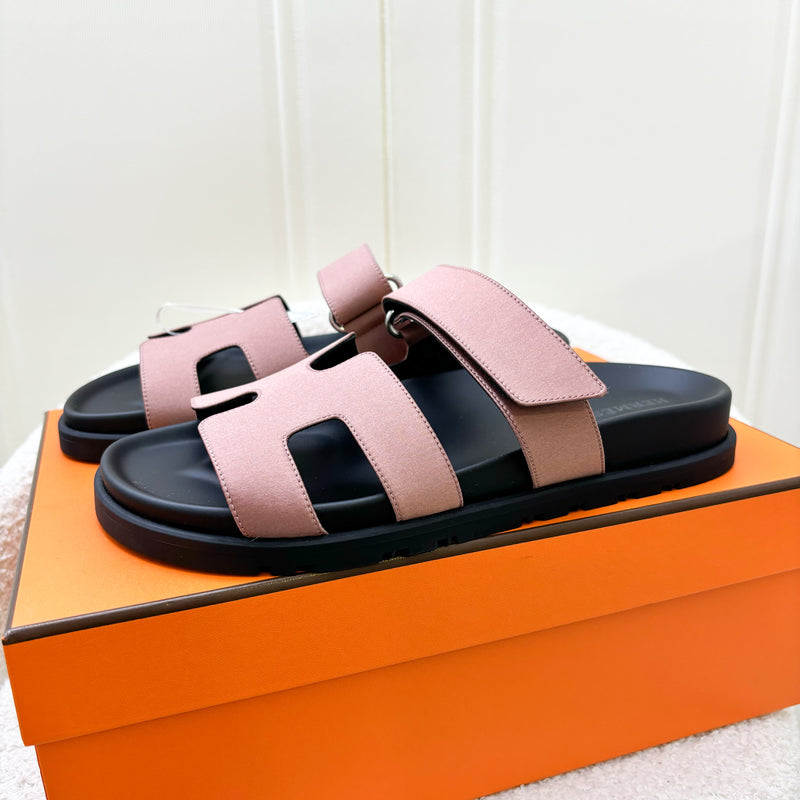 Hermes Chypre Sandals in Bois De Rose Pink Satin Sz37