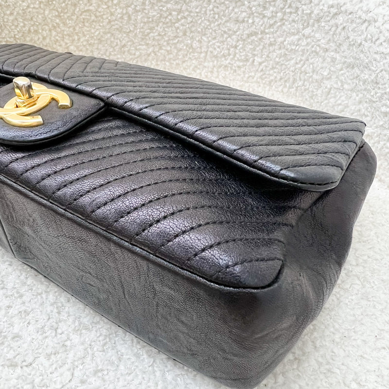 Chanel Seasonal Herringbone Medium Flap in Black Distressed Calfskin AGHW