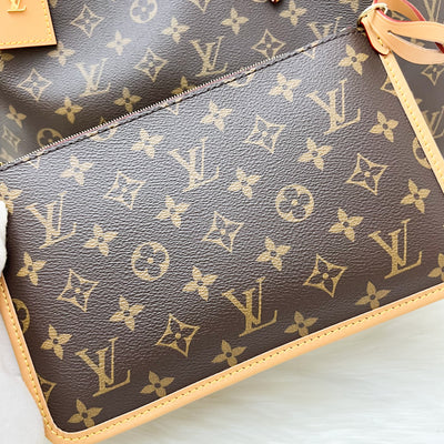 LV Carryall MM Hobo Bag in Monogram Canvas and GHW