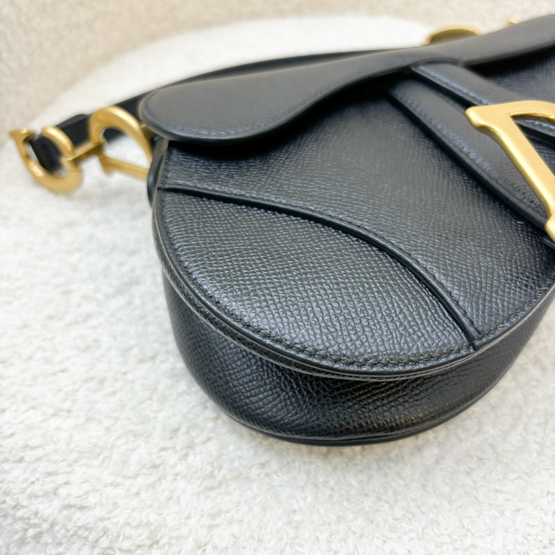 Dior Mini Saddle Bag In Black Grained Calfskin GHW