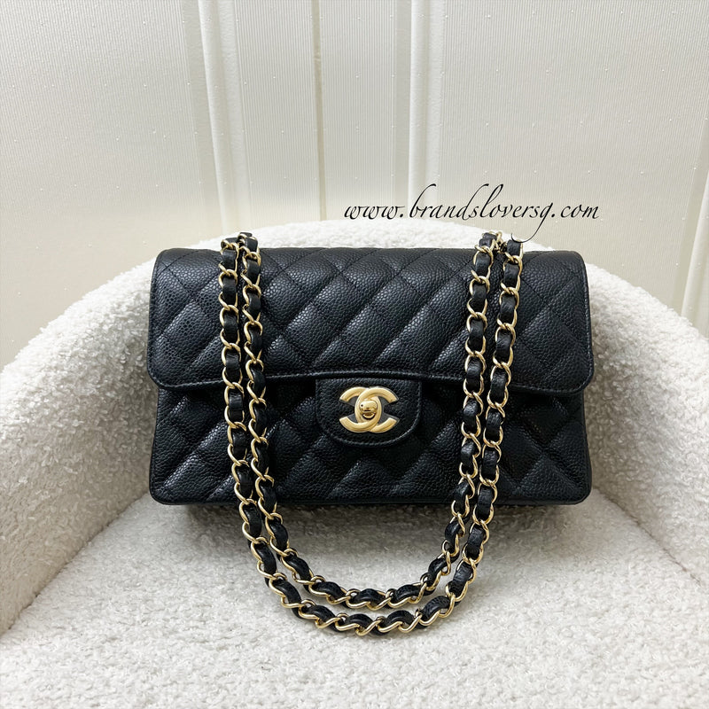 Chanel Small Classic Flap CF in Black Caviar and GHW