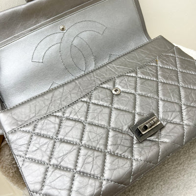 Chanel 2.55 Reissue 227 Maxi Flap in Silver Calfskin and RHW