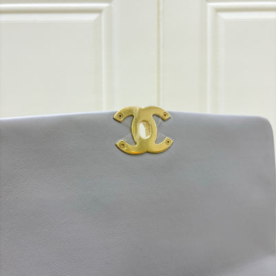 Chanel 22A Seasonal Flap in Grey Lambskin and GHW