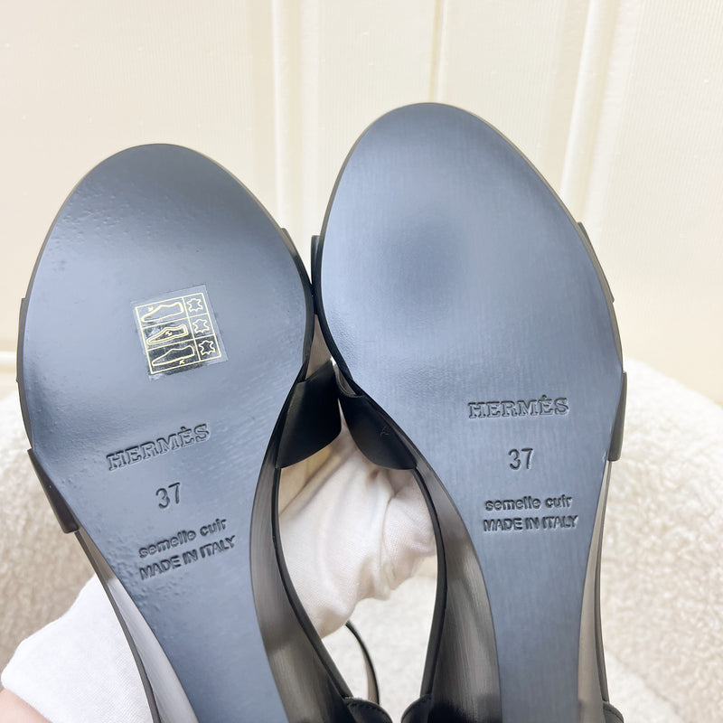 Hermes Legend Sandals in Noir Sz 37