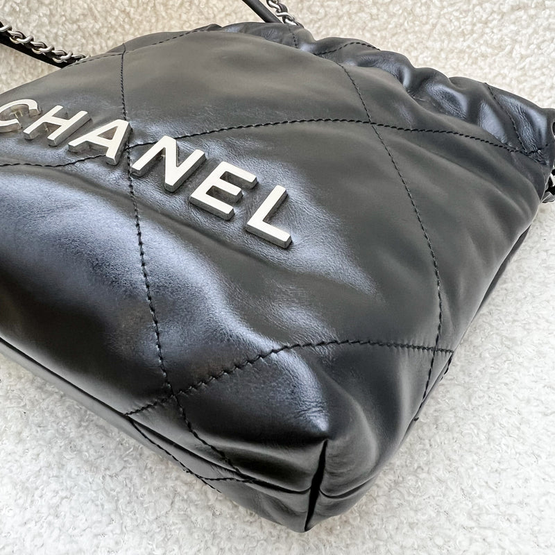 Chanel 22 Mini Hobo Handbag in Black Shiny Calfskin and SHW