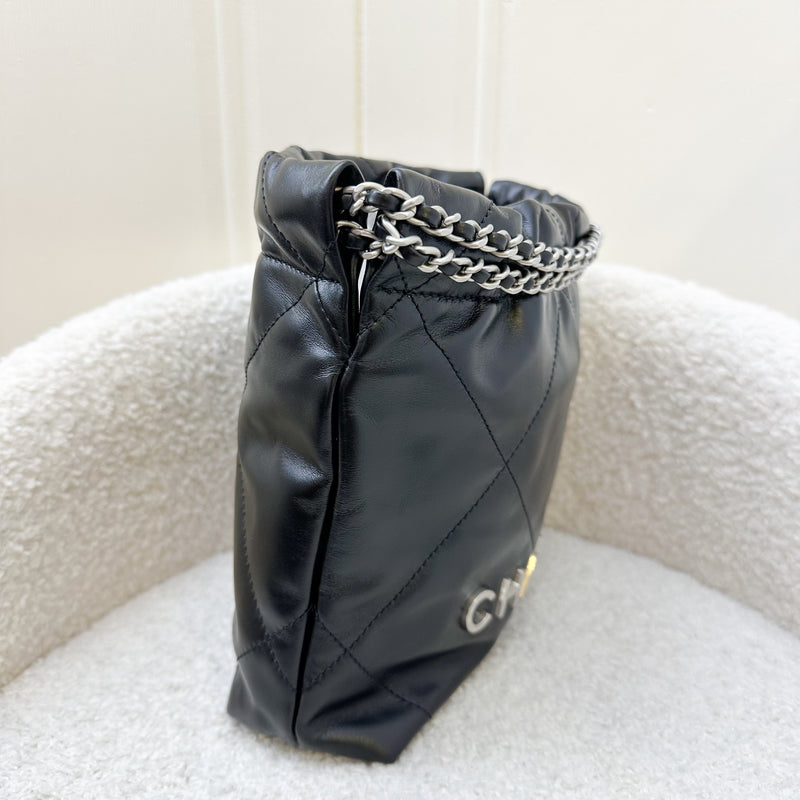 Chanel 22 Mini Hobo Handbag in Black Shiny Calfskin and SHW