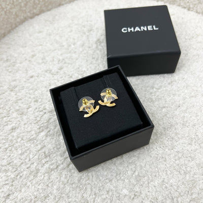 Chanel Paris Button CC Logo Earrings in Gold Tone HW