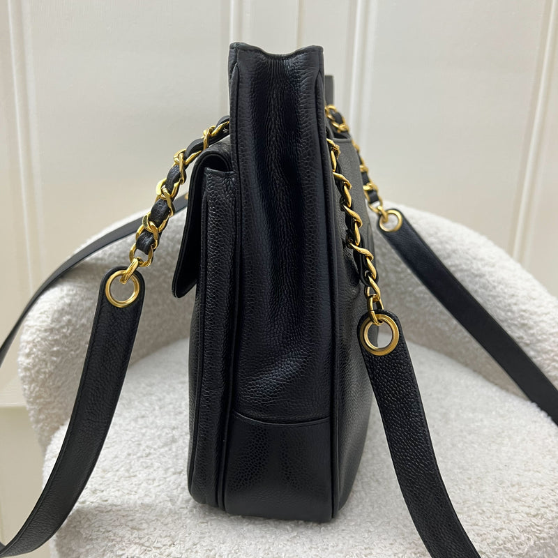 Chanel Vintage Shoulder Bag in Black Caviar and 24K GHW