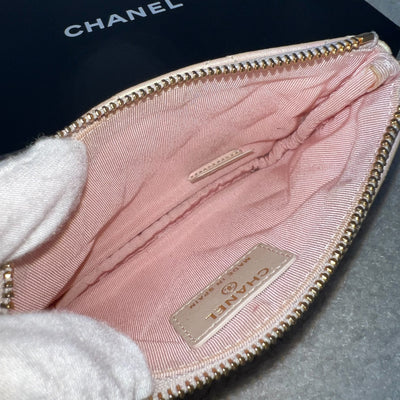 Chanel Mini O-Case in Iridescent White Lambskin LGHW