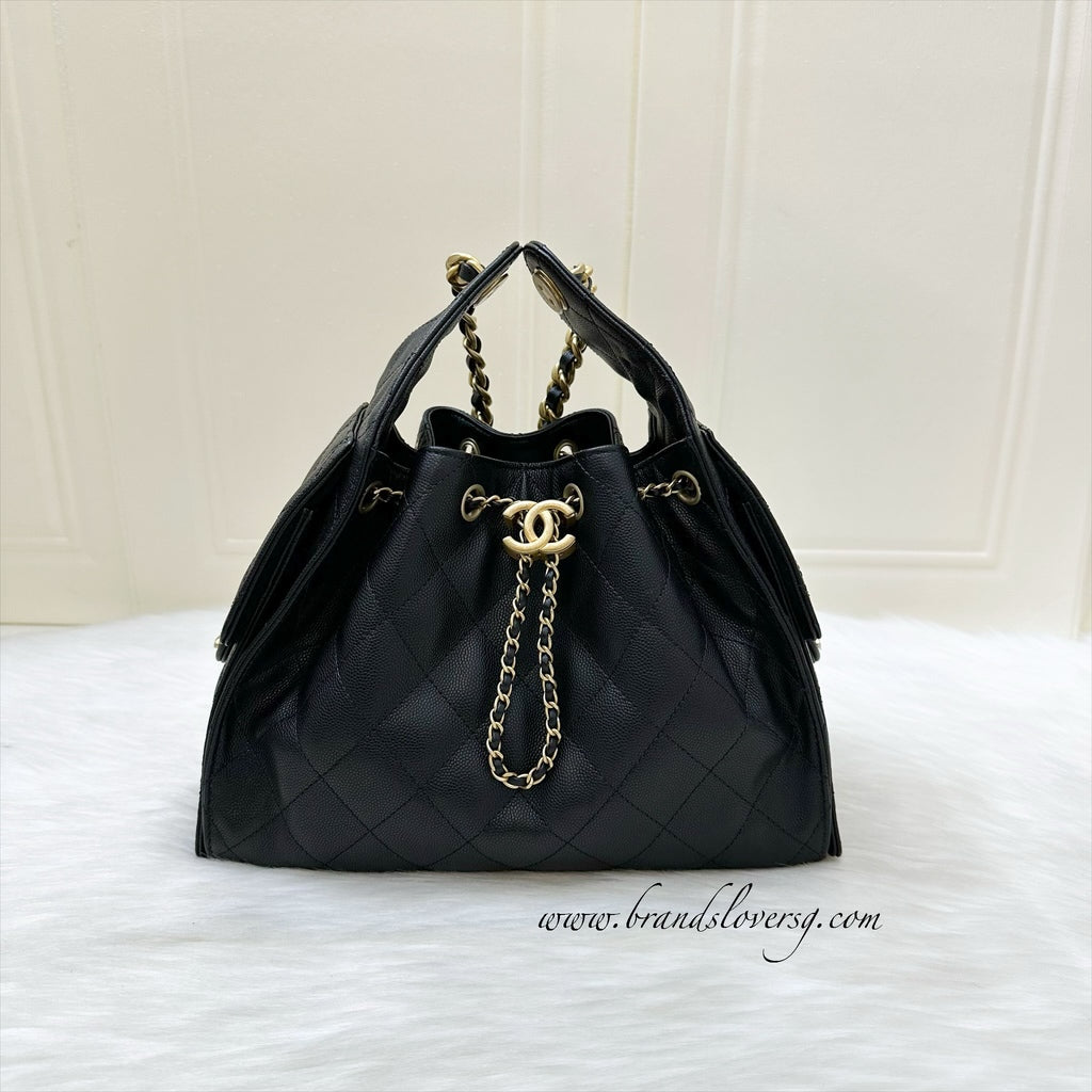 CHANEL 25S HOBO BAG 30 IN BLACK CAVIAR main image 0